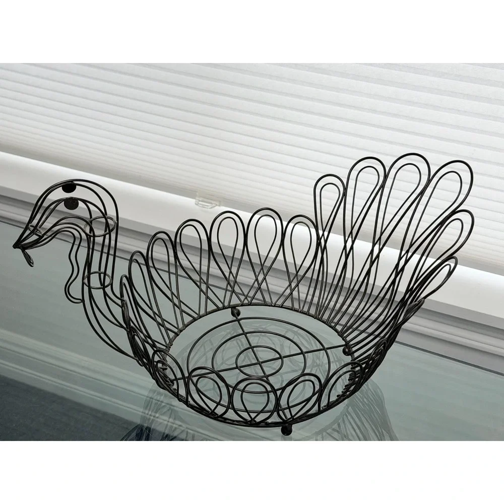 Turkey Shaped Black Metal Wire Basket Fruit Egg Bread Serving Table Décor